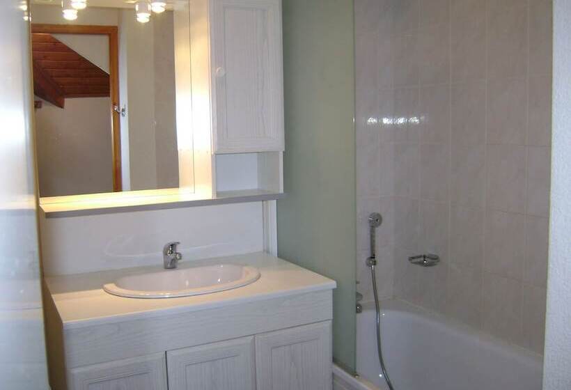 Center Resort Accomodation