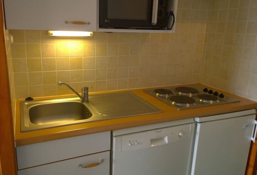 Center Resort Accomodation