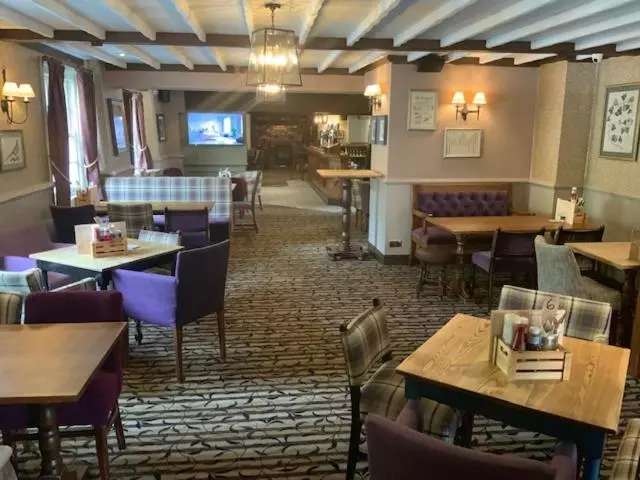 Swan & Talbot Inn