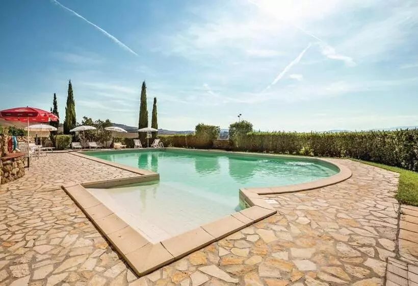 هتل Agriturismo Mannaioni