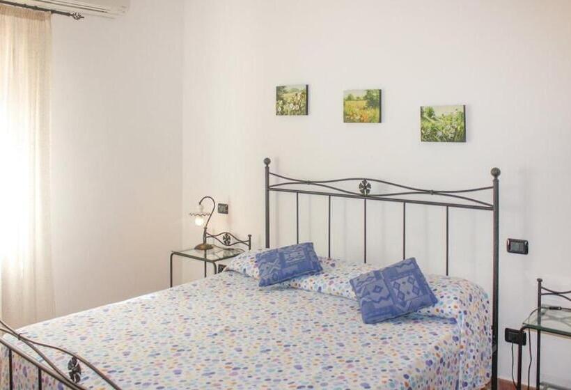 בית מלון כפרי Agriturismo Mannaioni