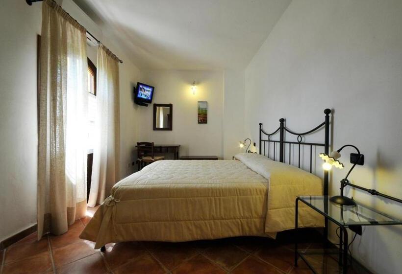 בית מלון כפרי Agriturismo Mannaioni