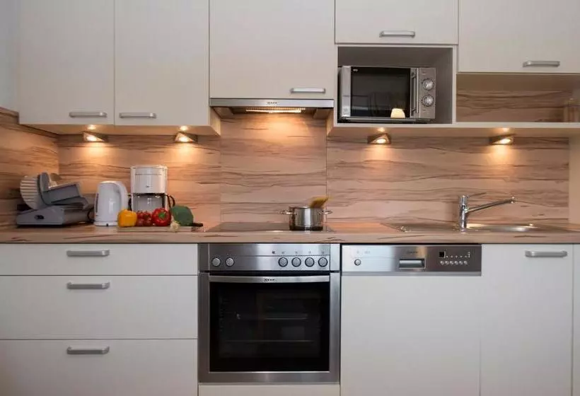 ホテル Appartements Rofan & Karwendelblick