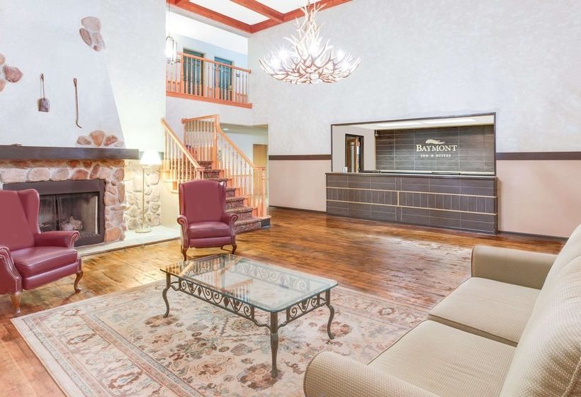 Отель Baymont By Wyndham Waunakee