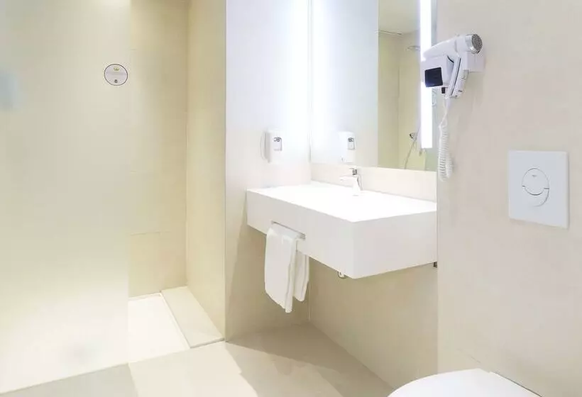 ホテル Campanile Metz Nord   Woippy  Porte Du Luxembourg A31