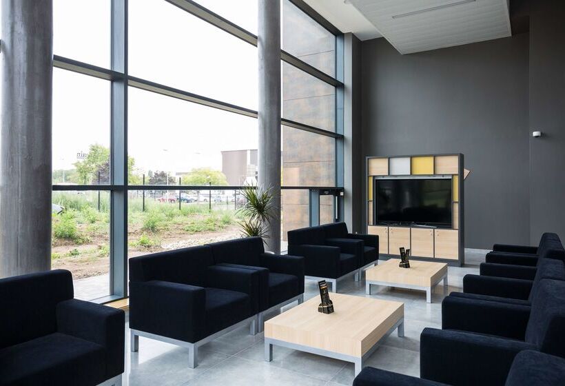 Hotel Campanile Metz Nord   Woippy  Porte Du Luxembourg A31