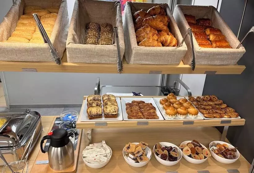 ホテル Campanile Metz Nord   Woippy  Porte Du Luxembourg A31