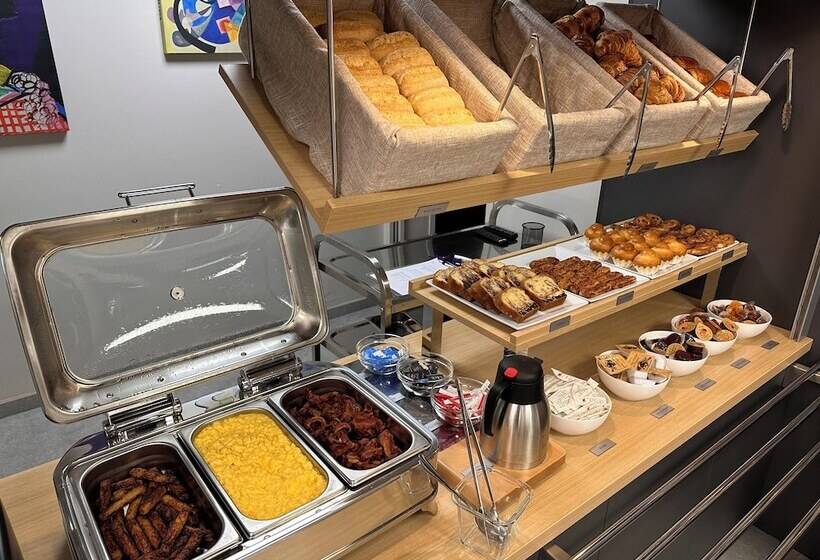 Hotel Campanile Metz Nord   Woippy  Porte Du Luxembourg A31