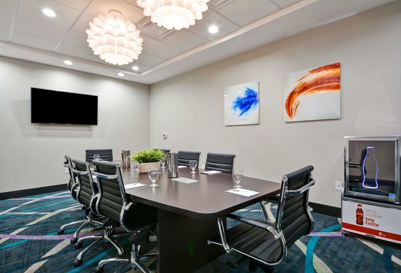 בית מלון כפרי Hilton Garden Inn Tulsabroken Arrow