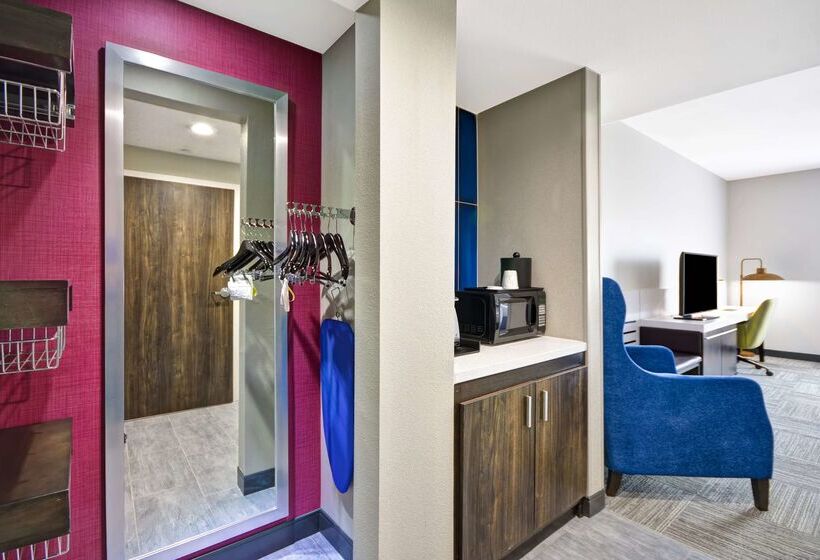 בית מלון כפרי Hilton Garden Inn Tulsabroken Arrow