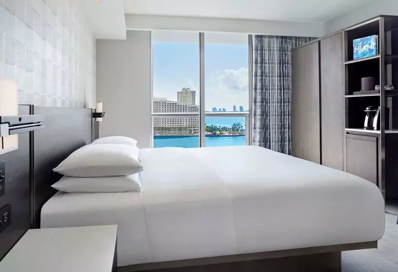 هتل Hyatt Centric Brickell Miami