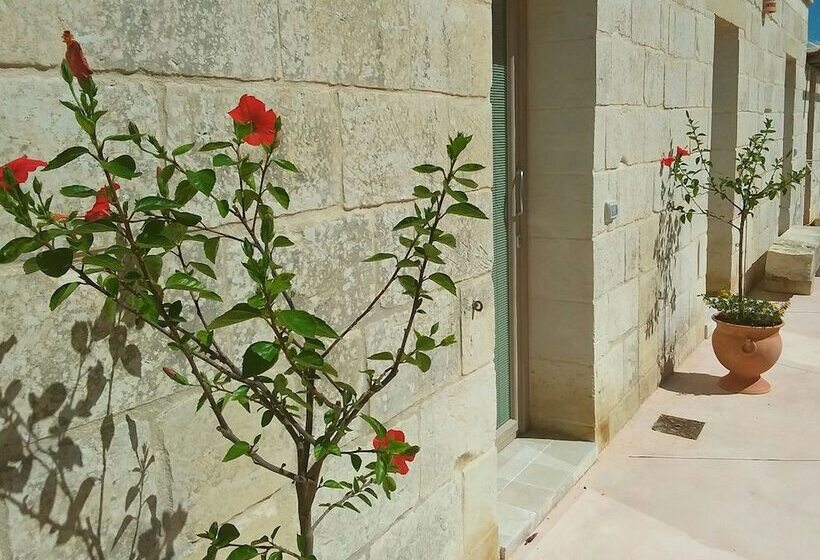 Hotel La Trottoria Agriturismo