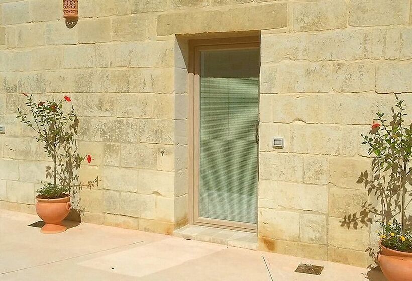 Hotel La Trottoria Agriturismo