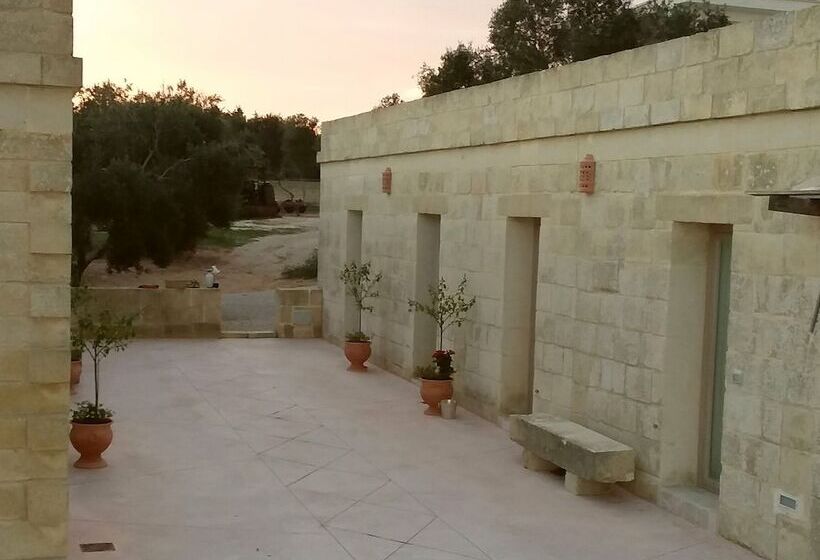 Hotel La Trottoria Agriturismo