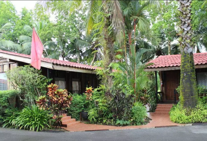 هتل Laoya Inland Resort