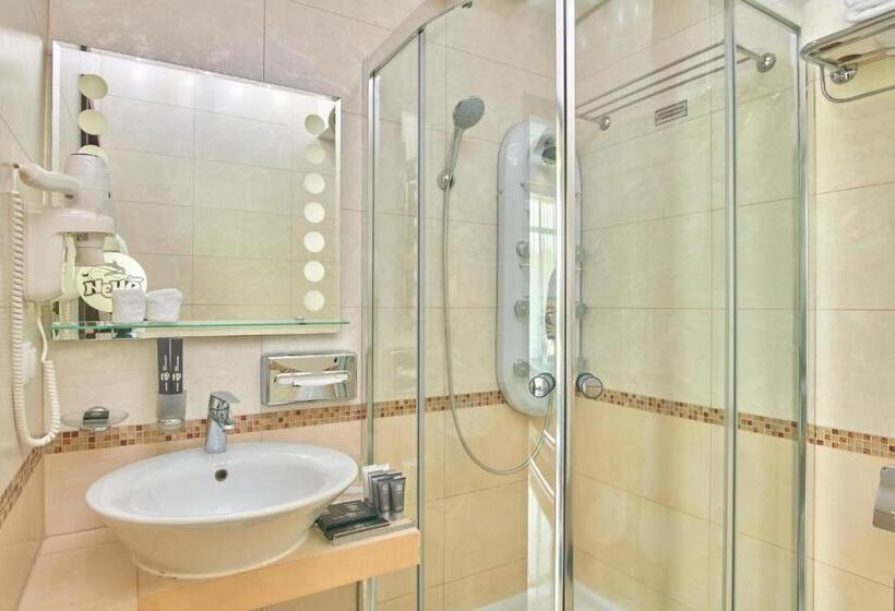 فندق & Spa Nemo With Dolphins