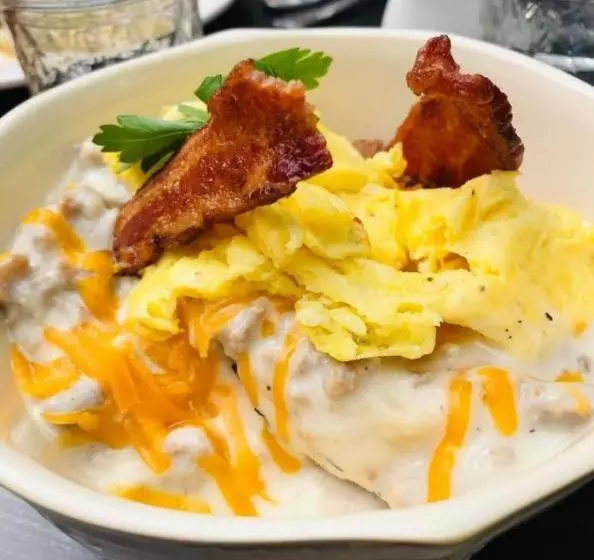 ホテル The Farmhouse Inn & Kitchen, 2 Blocks From Downtown Whitefish, Montana