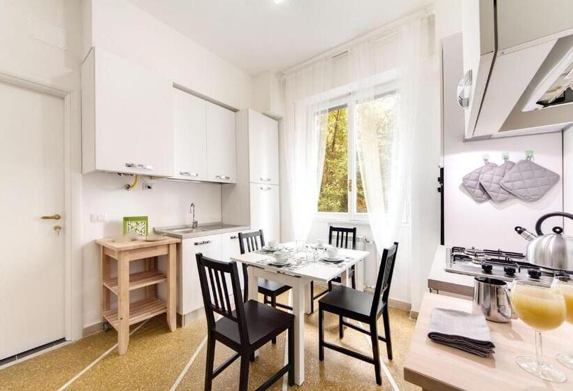 هتل Vatican Suites Happy Holidays