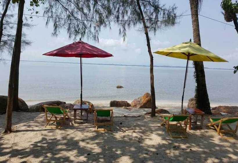 酒店 Yamadaya Beach Resort