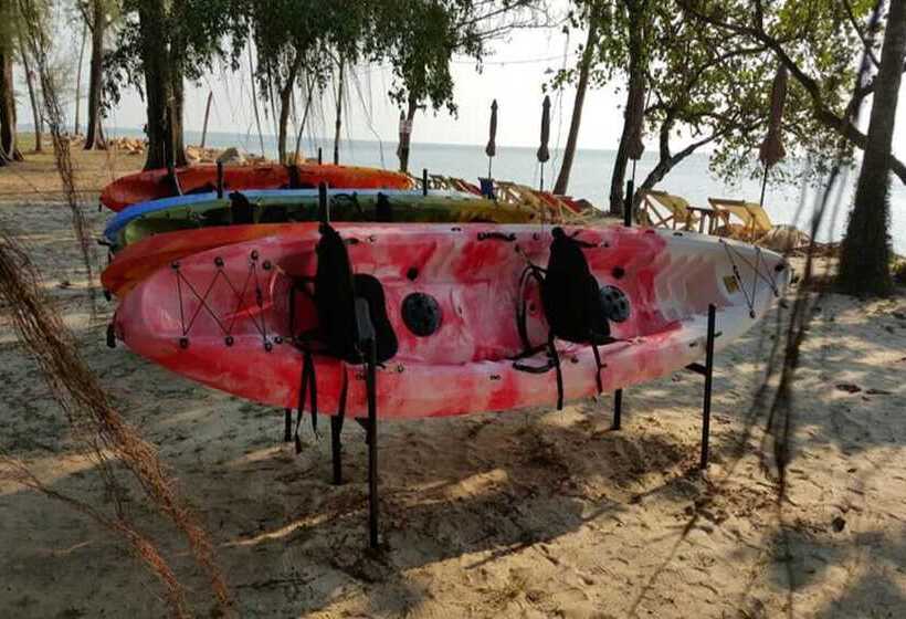 酒店 Yamadaya Beach Resort