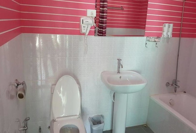 酒店 Yamadaya Beach Resort