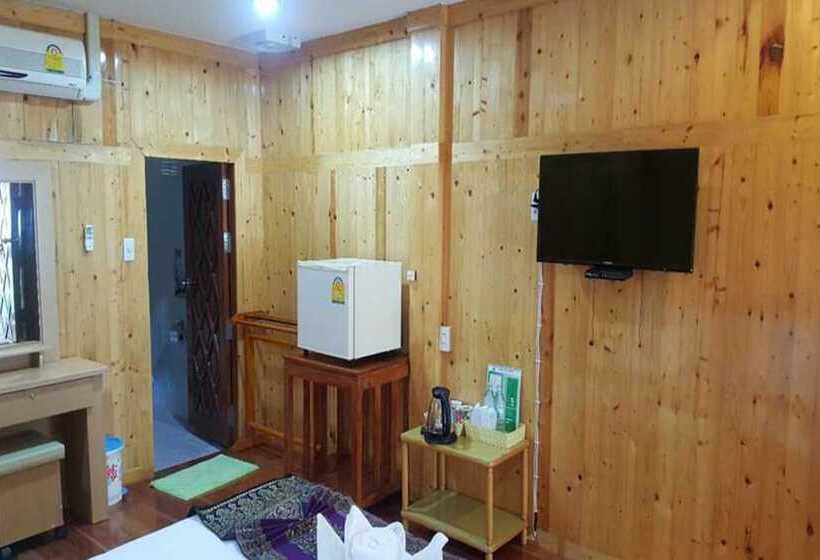 酒店 Yamadaya Beach Resort