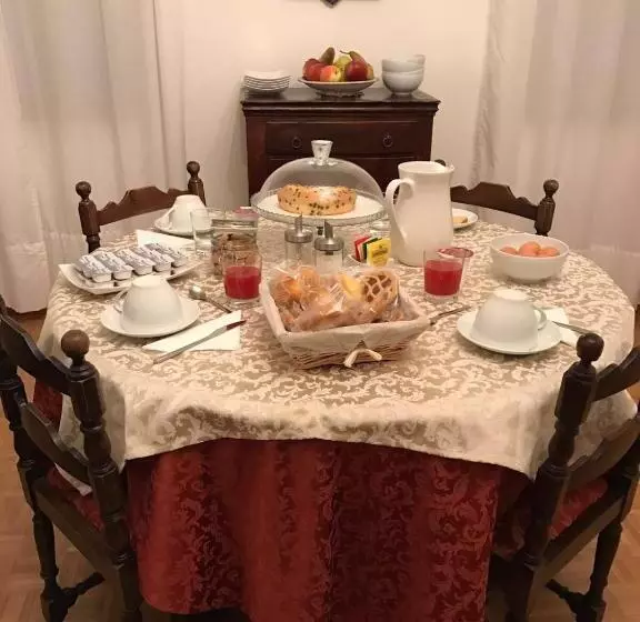 Le Due Corone Bed & Breakfast