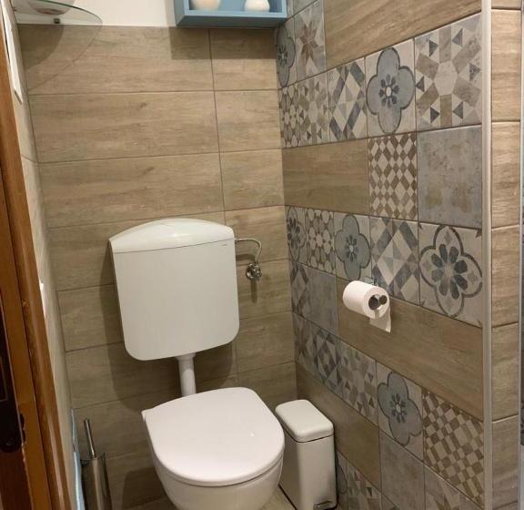 민박 Affittacamere Da Jasmina Venzone