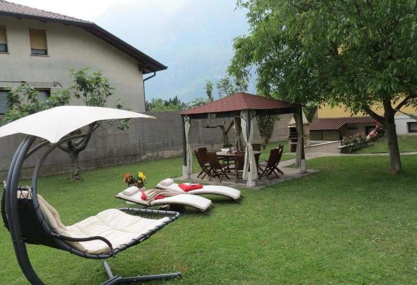 민박 Affittacamere Da Jasmina Venzone