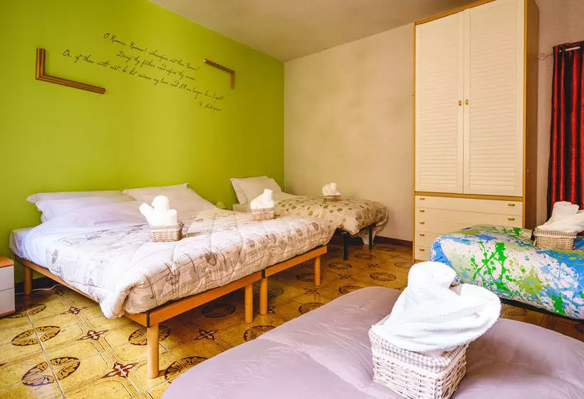 Aamiaismajoitus (B&B) Alloggio Amelie