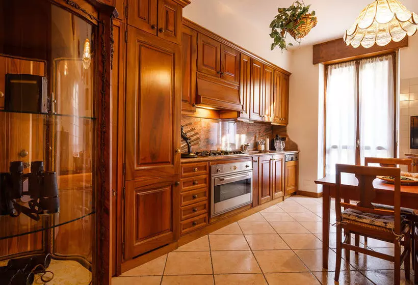 Aamiaismajoitus (B&B) Alloggio Amelie