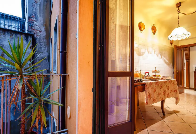 Aamiaismajoitus (B&B) Alloggio Amelie