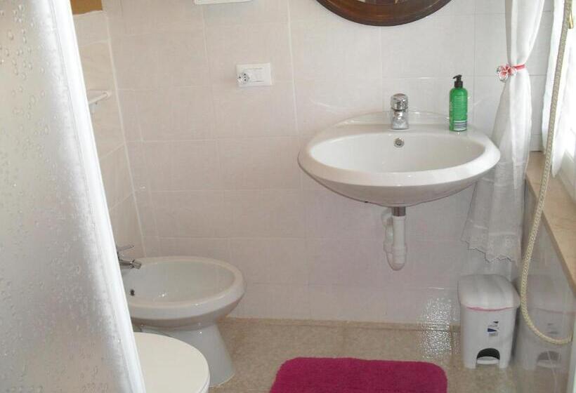 민박 Casa Noemi Imer