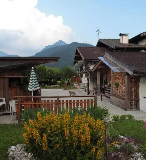 ベッドアンドブレックファースト Casa Noemi Imer