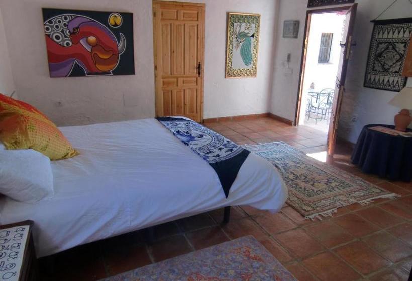 住宿加早餐 El Diplomatico Feo The Ugly Diplomat