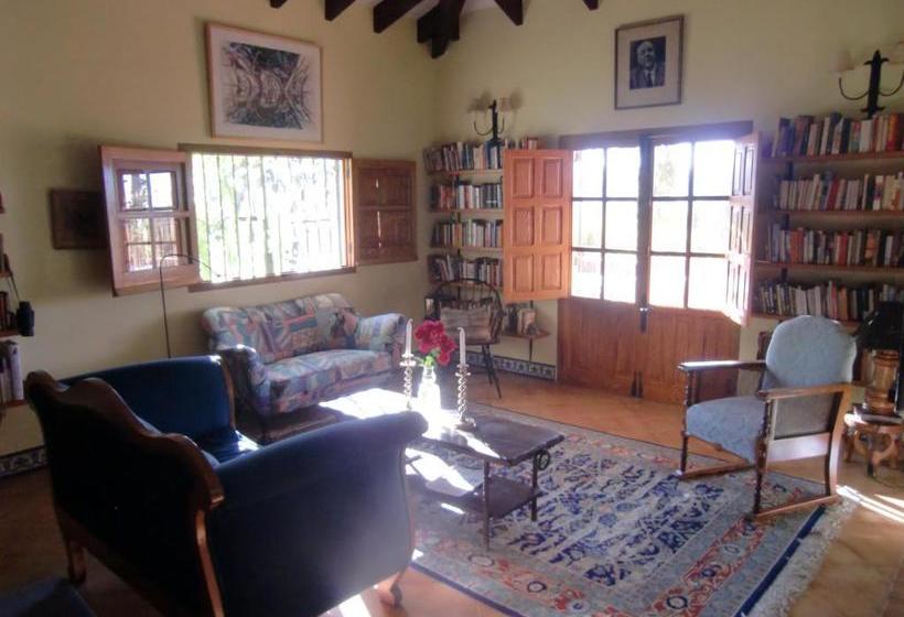 住宿加早餐 El Diplomatico Feo The Ugly Diplomat