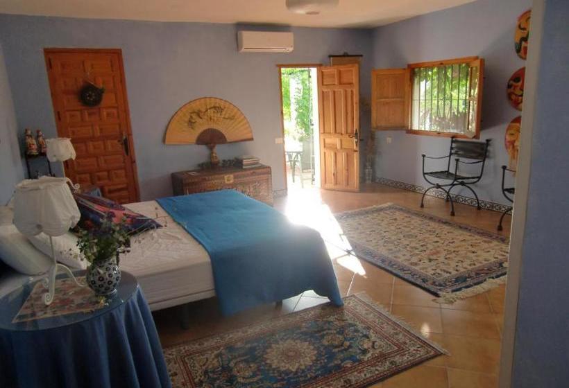 住宿加早餐 El Diplomatico Feo The Ugly Diplomat