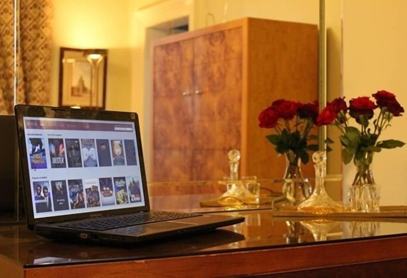 민박 Garvally House