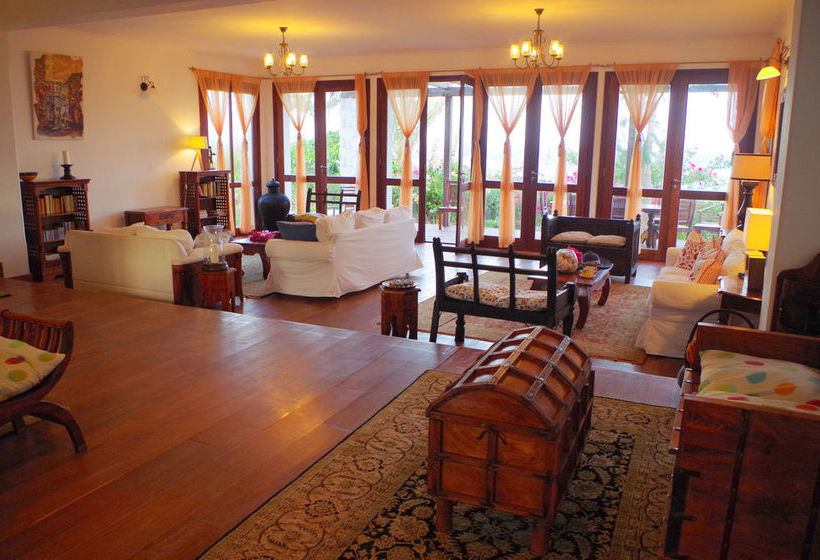 مبيت وإفطار Karabai Villa