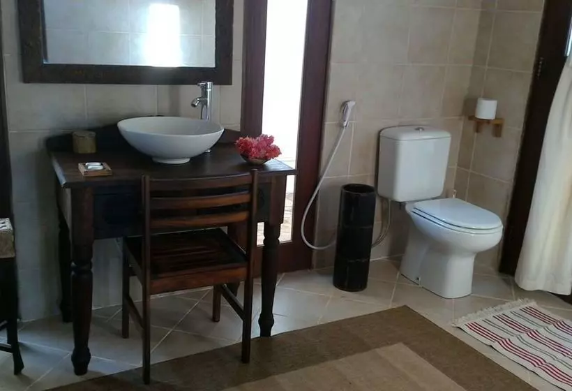 Aamiaismajoitus (B&B) Karabai Villa