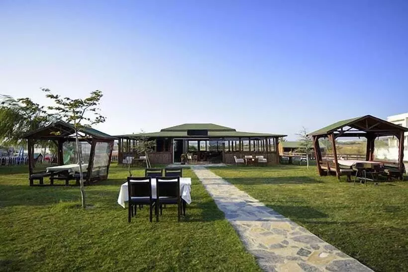 Bon Hotel City & Resort