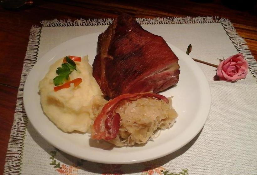 ホテル Mariska Dos Estrellas Superior