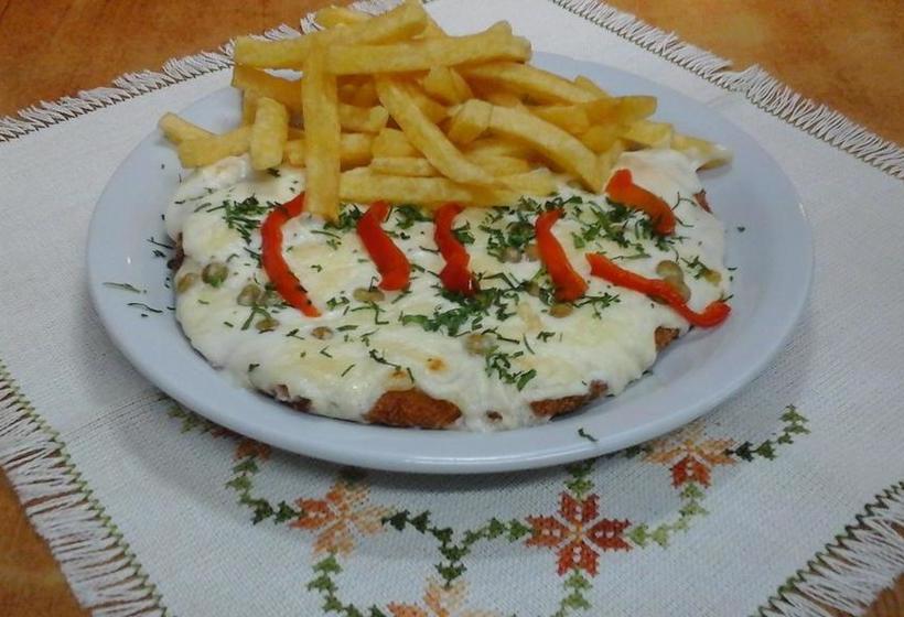 ホテル Mariska Dos Estrellas Superior