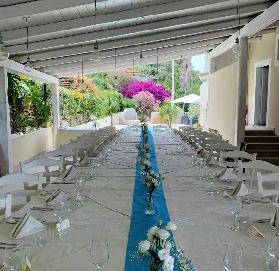 Hotelli Mercurio Sul Mare   Fish Restaurant And Private Beach