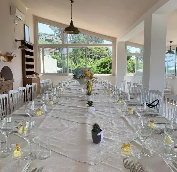 Hotelli Mercurio Sul Mare   Fish Restaurant And Private Beach