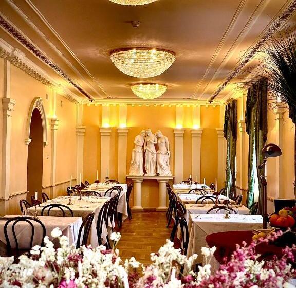 בית מלון כפרי Moderno Restaurant