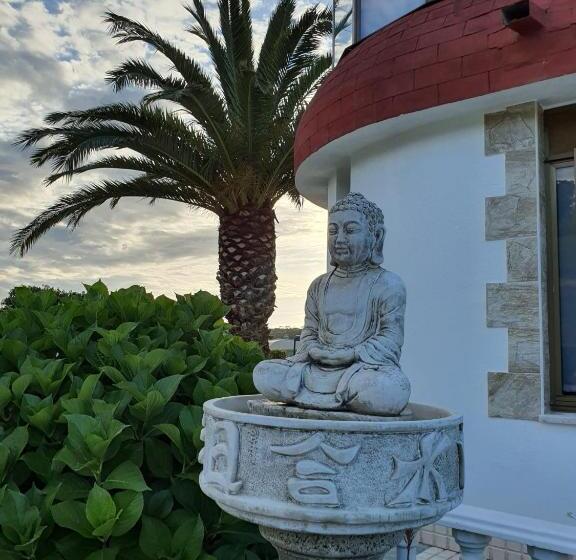 هتل Playa La Arena