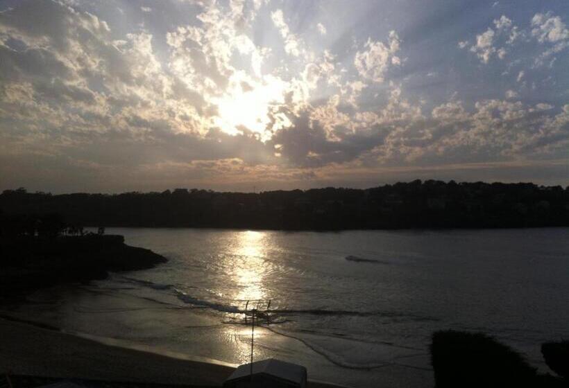 هتل Playa La Arena