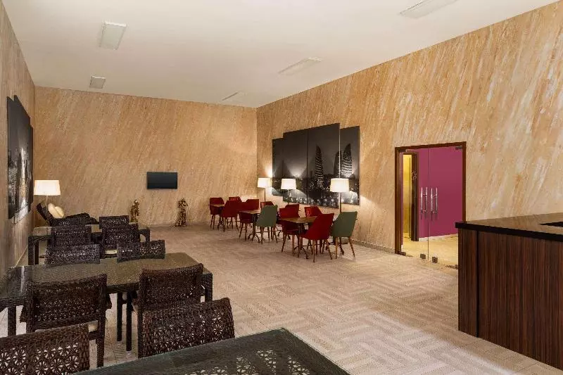 هتل Wyndham Baku