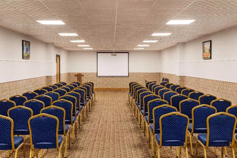 هتل Wyndham Baku